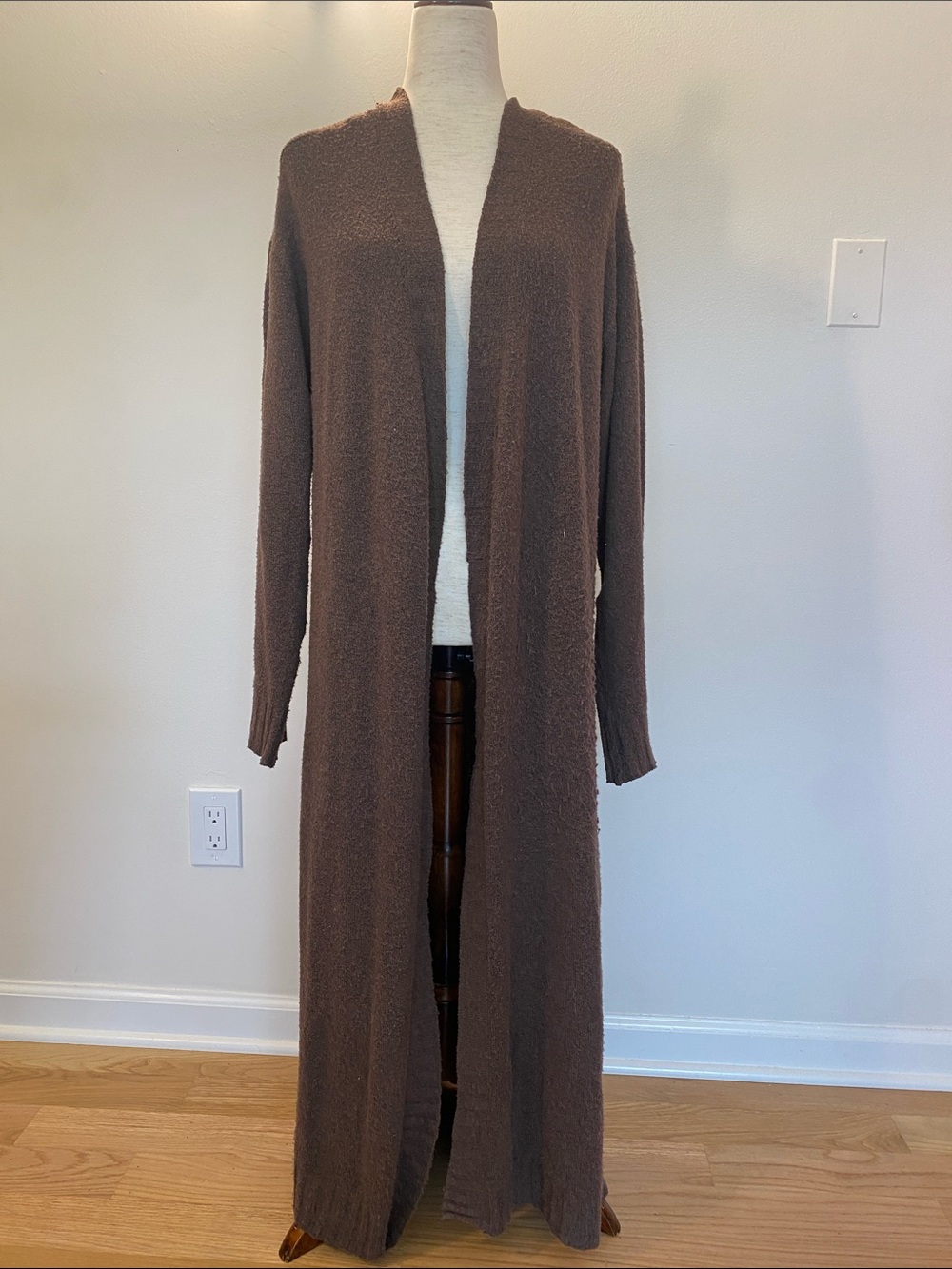 Tranquil & Tru Brown Women's Cardigan size M